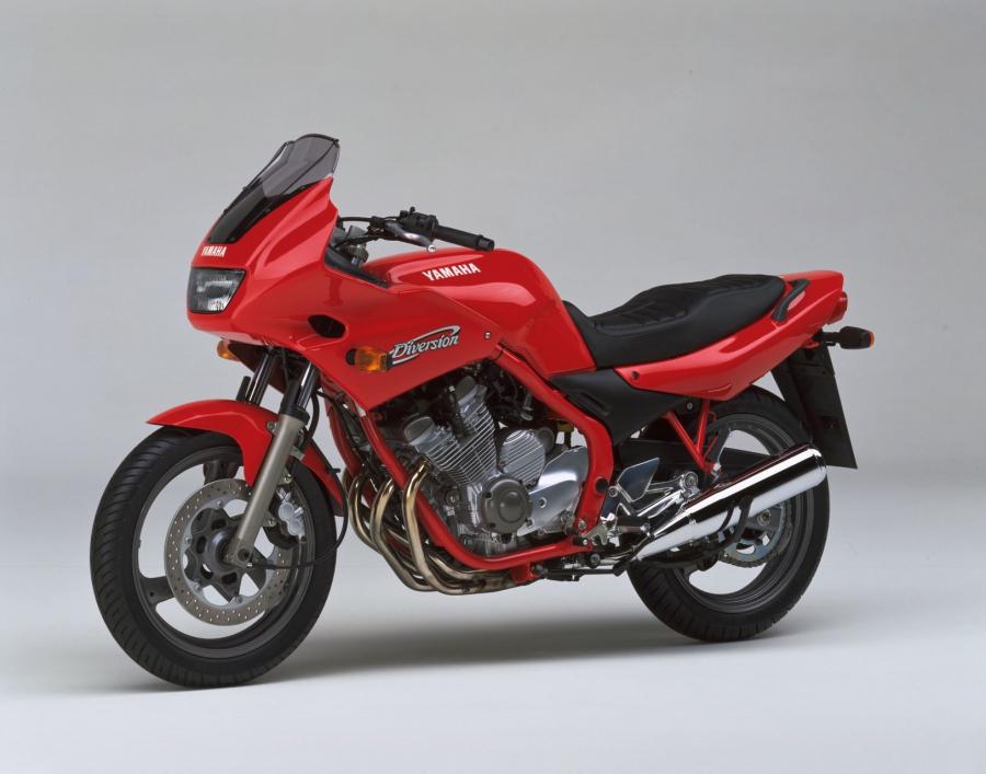 Yamaha XJ600S Diversion